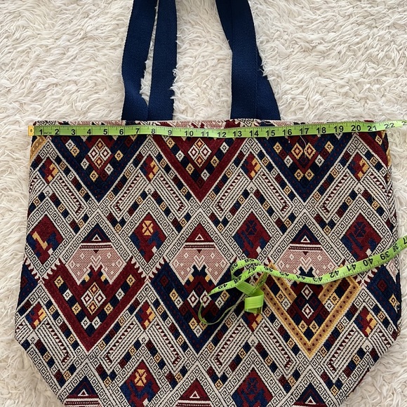 Canvas Pattern Tote Bag - Picture 10 of 10